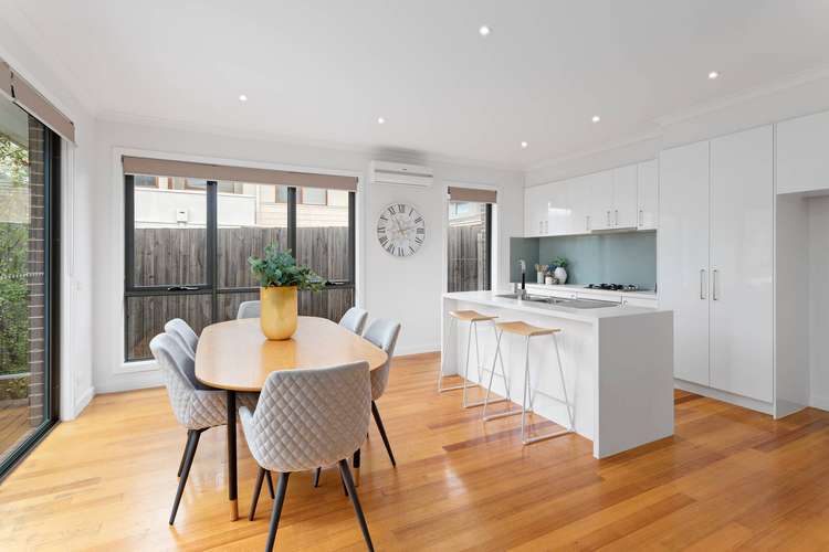 Fourth view of Homely townhouse listing, 2/9 Batesford Road, Chadstone VIC 3148