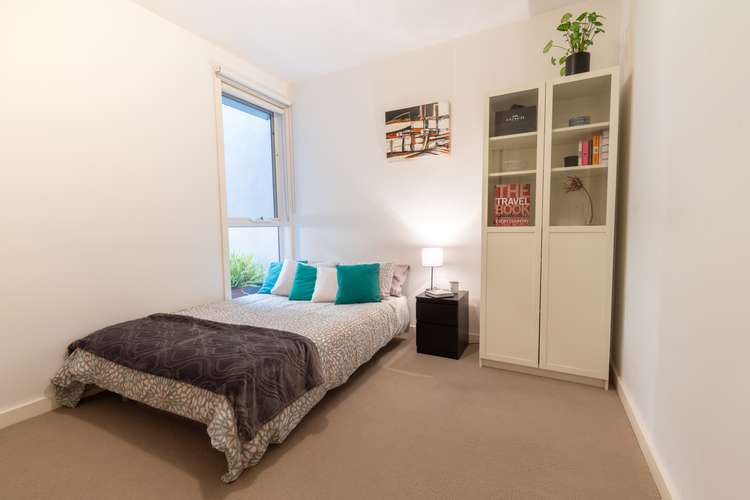 Fifth view of Homely unit listing, 2/19 Manallack Street, Brunswick VIC 3056