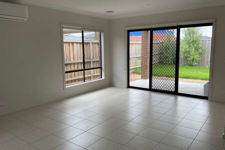 Fifth view of Homely house listing, 38 Grassbird  Drive, Point Cook VIC 3030