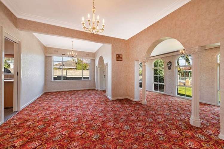 Second view of Homely house listing, 1/19 Patterson Road, Bentleigh VIC 3204