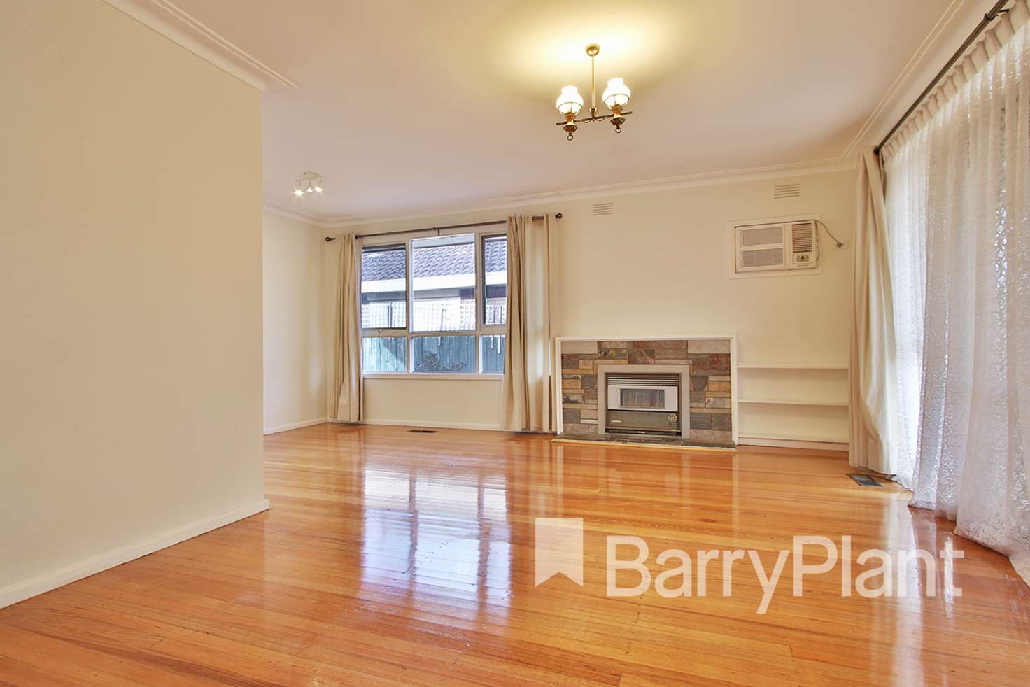 Main view of Homely unit listing, 1/12 Hotham Street, Templestowe Lower VIC 3107