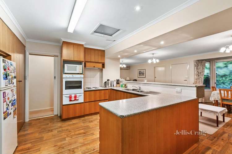 Sixth view of Homely house listing, 18 Kelsall Court, Hampton East VIC 3188