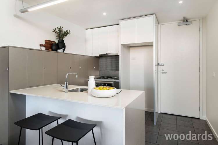Fifth view of Homely apartment listing, 102/151-155 Burwood Road, Hawthorn VIC 3122