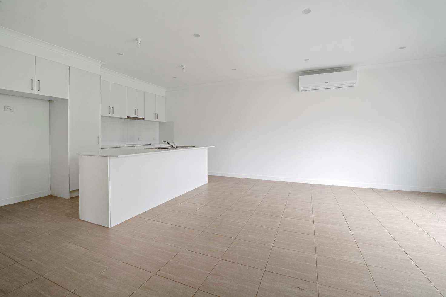 Main view of Homely unit listing, 2 & 3/42 Mahoneys Road, Riddells Creek VIC 3431