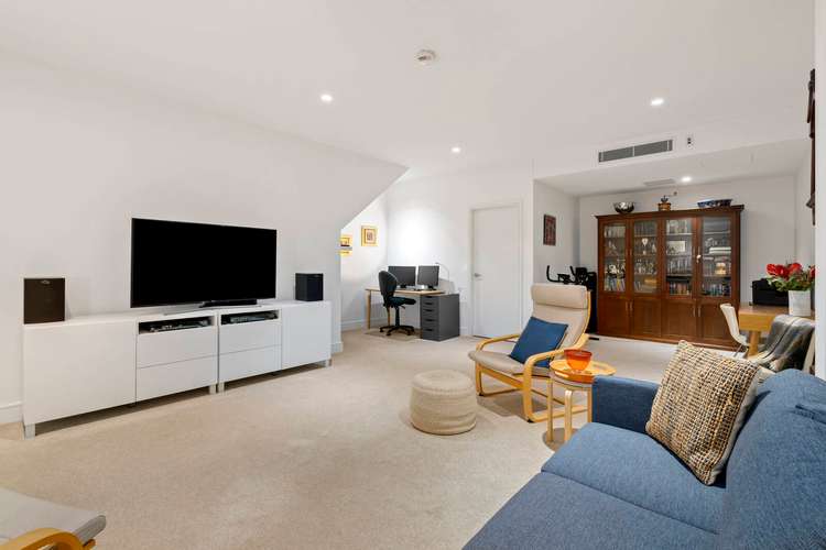 Fifth view of Homely house listing, 6 Pin Oak Court, Canterbury VIC 3126