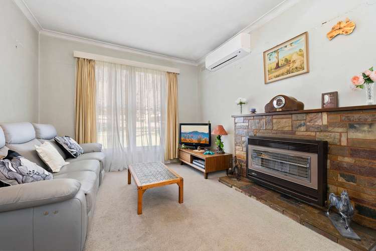 Second view of Homely house listing, 31 Electra Avenue, Ashwood VIC 3147