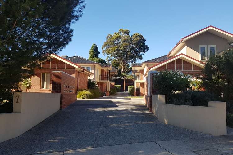 Main view of Homely townhouse listing, 3/7 Bronte Street, Heidelberg VIC 3084