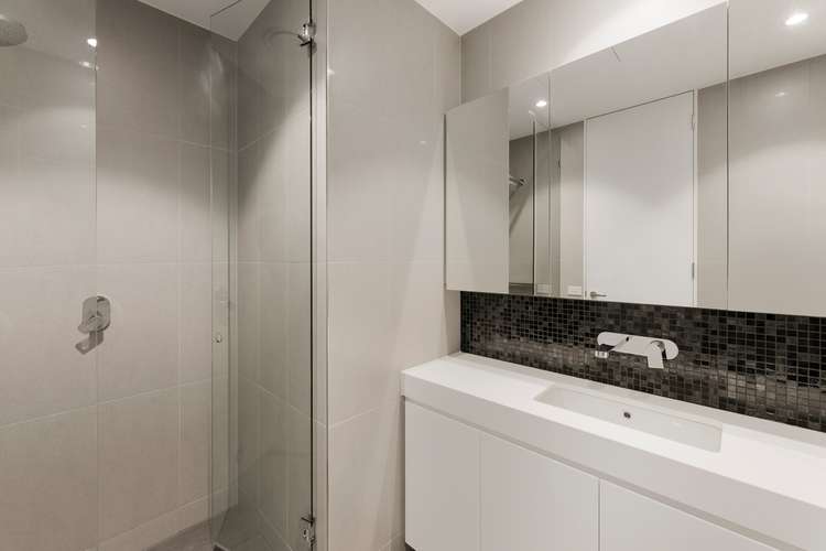 Fifth view of Homely apartment listing, 1010/14 Queens Road, Melbourne VIC 3004