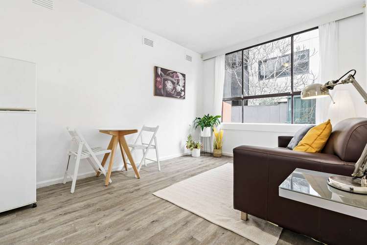 Main view of Homely apartment listing, 4/4 Smith Street, Richmond VIC 3121