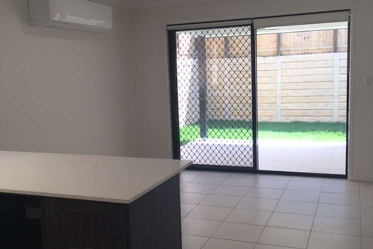 Fourth view of Homely semiDetached listing, 2/5 Kearney Street, Augustine Heights QLD 4300