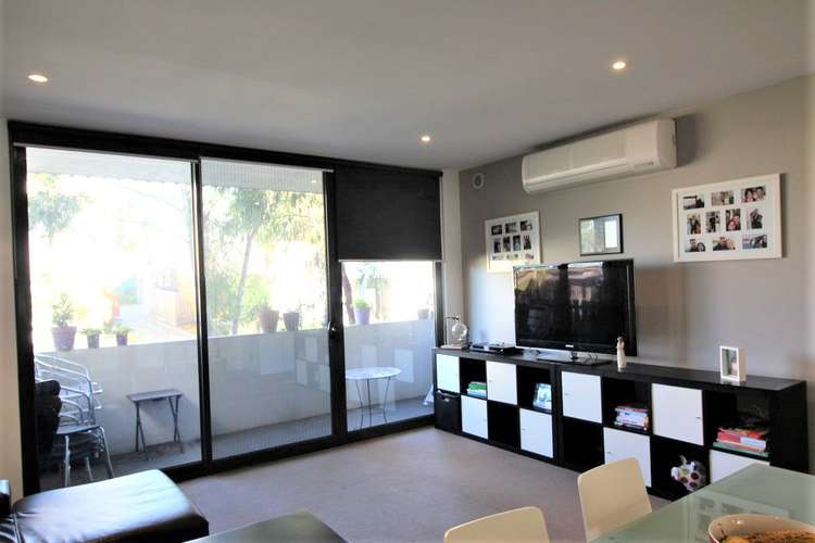 Second view of Homely apartment listing, 3/21 Princeton Terrace, Bundoora VIC 3083