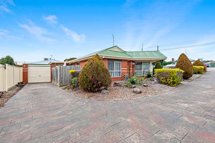 Second view of Homely house listing, 10/106 Whitehorse Road, Mount Clear VIC 3350