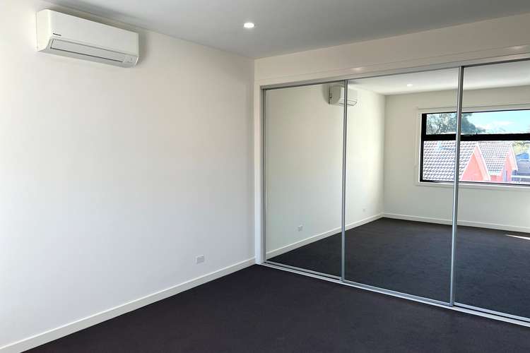 Fifth view of Homely townhouse listing, 2/3 Luckie Street, Nunawading VIC 3131