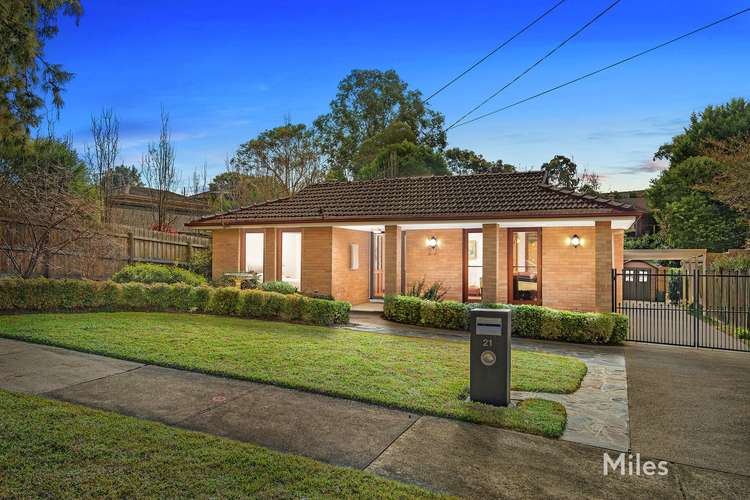Main view of Homely house listing, 21 Amaroo Way, Yallambie VIC 3085