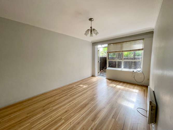 Third view of Homely flat listing, 4/207 Centre Road, Bentleigh VIC 3204