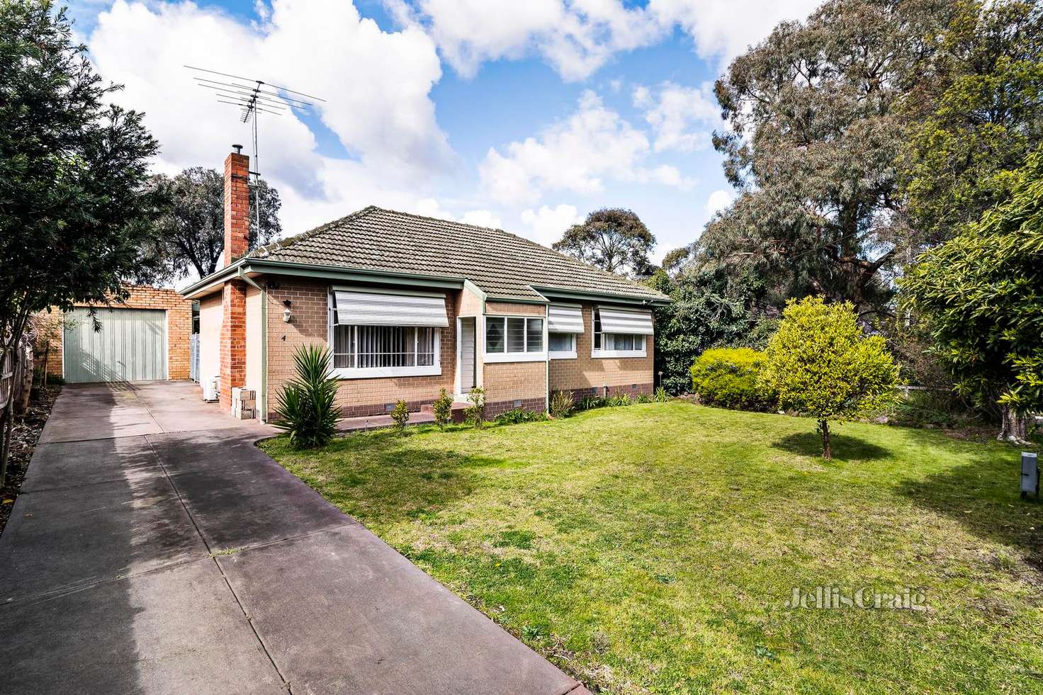 Main view of Homely house listing, 4 Aberdeen Road, Macleod VIC 3085