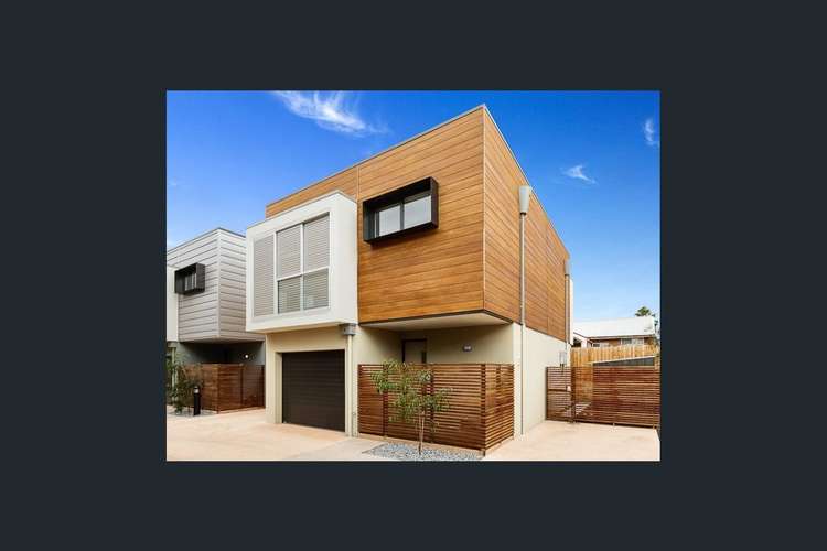 Main view of Homely townhouse listing, 5/55 Oriel Road, Ivanhoe VIC 3079