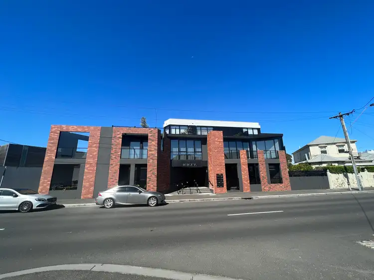 136 Douglas Parade