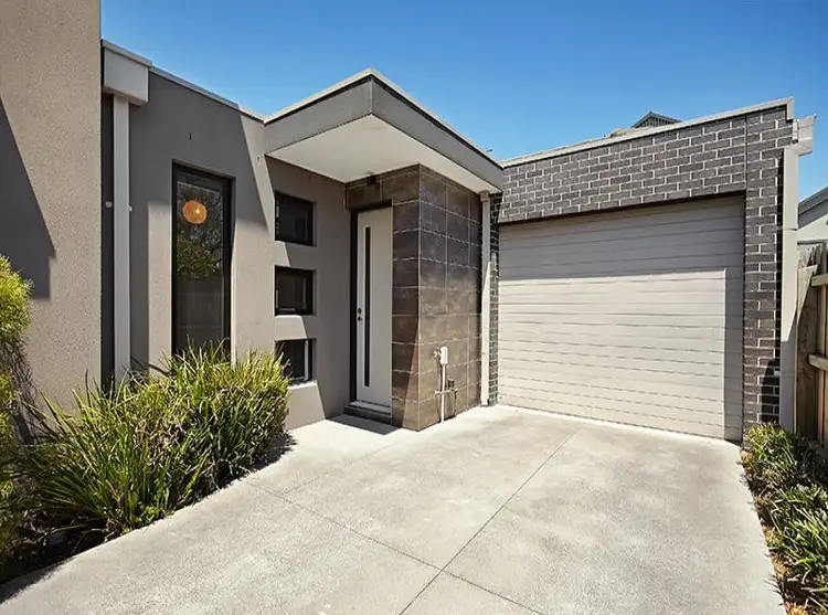 185 Blackshaws Road