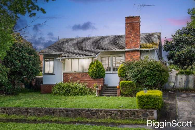 Second view of Homely house listing, 17 Sunderland Avenue, Ashburton VIC 3147