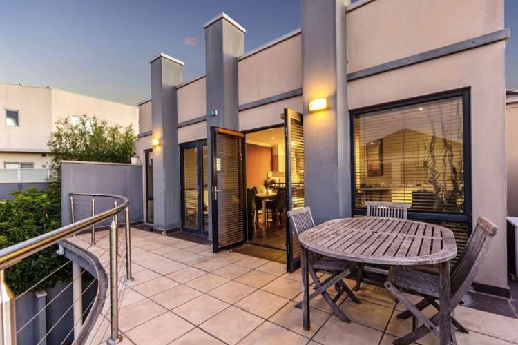 Main view of Homely apartment listing, 8/3 Kenilworth Parade, Ivanhoe VIC 3079