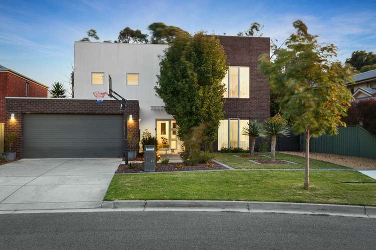 31 St Andrews Place, Lake Gardens VIC 3355