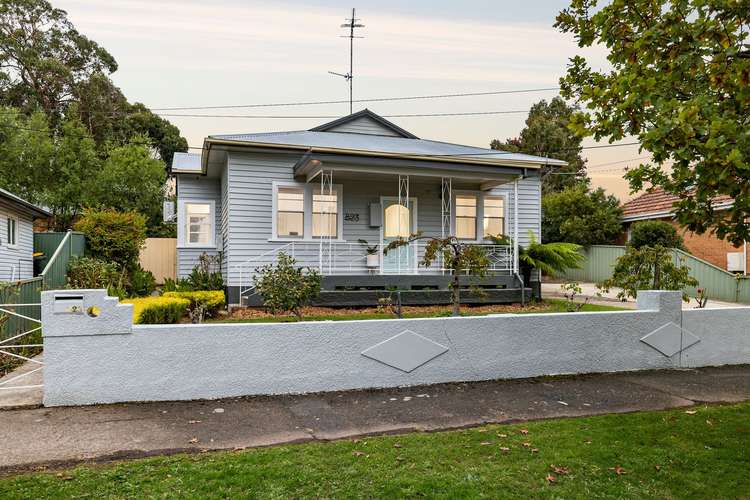 Main view of Homely house listing, 823 Bond Street, Mount Pleasant VIC 3350