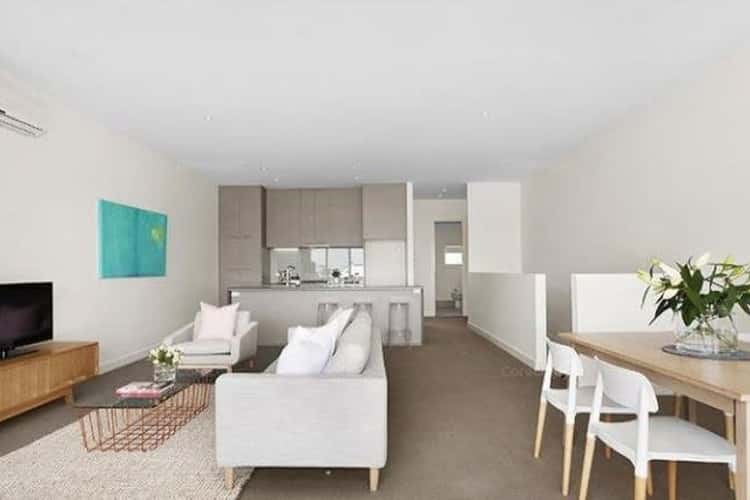 Second view of Homely apartment listing, 2/148 Nepean Highway, Aspendale VIC 3195