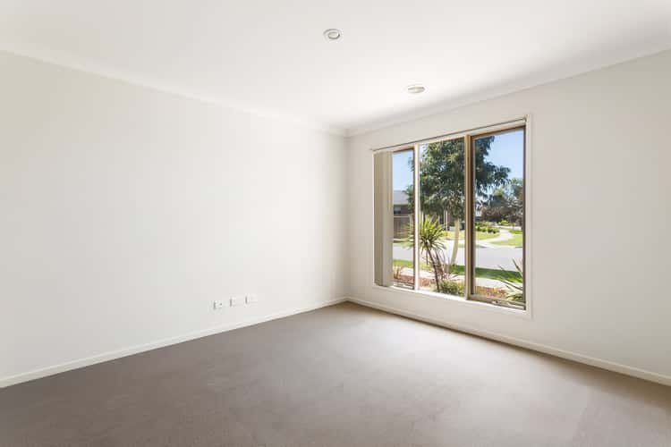 Fourth view of Homely house listing, 7 Sanctum Circuit, Doreen VIC 3754