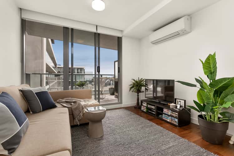 Main view of Homely apartment listing, 405/101 Bay Street, Port Melbourne VIC 3207