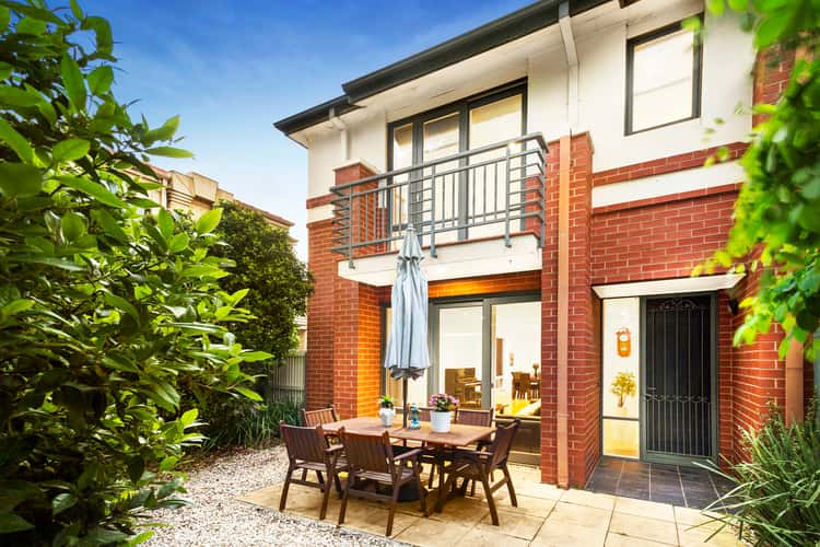 Main view of Homely townhouse listing, 1/346 Auburn Road, Hawthorn VIC 3122