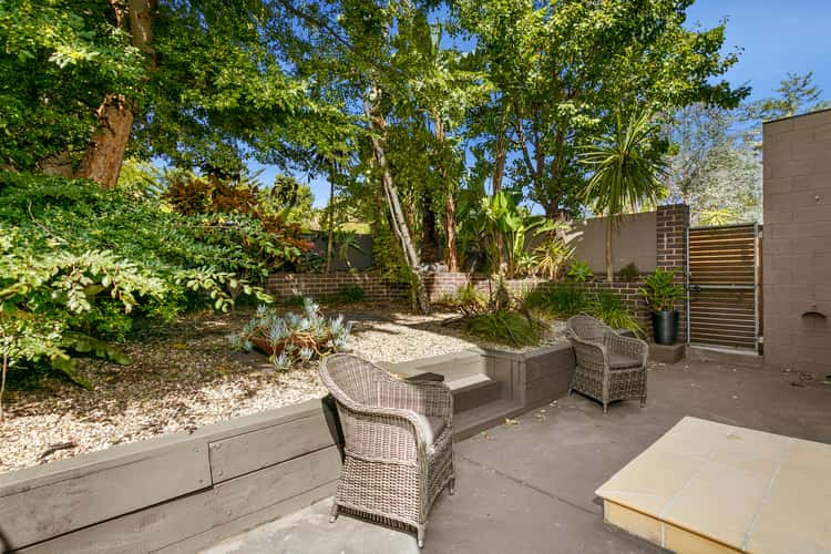 Second view of Homely house listing, 1/383 Upper Heidelberg Road, Ivanhoe VIC 3079