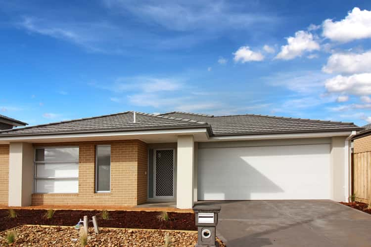 Main view of Homely house listing, 9 Treeve Parkway, Werribee VIC 3030