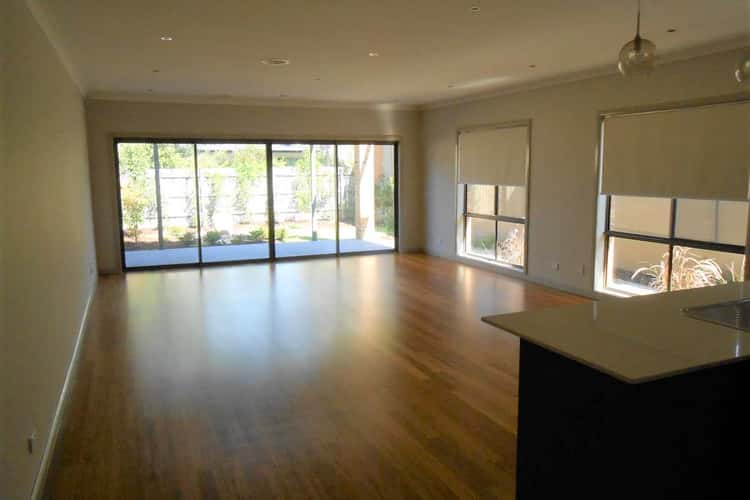 Third view of Homely townhouse listing, 26 Leonie Avenue, Bentleigh East VIC 3165