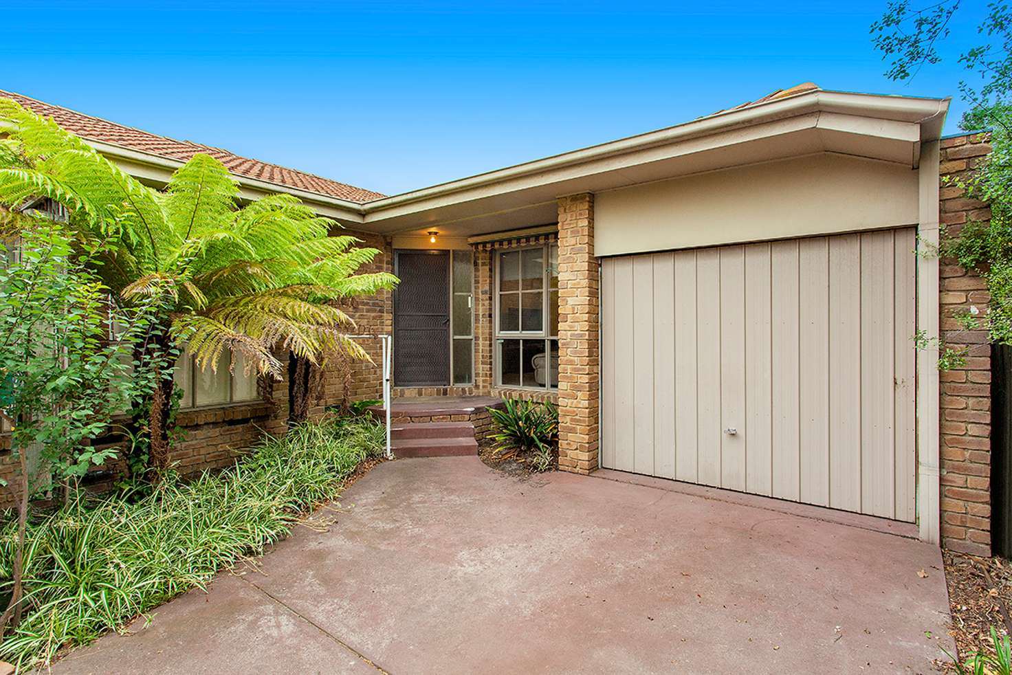 Main view of Homely unit listing, 2/8 Kingsley Parade, Carnegie VIC 3163