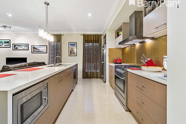 Sixth view of Homely house listing, 11 Reflections Boulevard, Tarneit VIC 3029