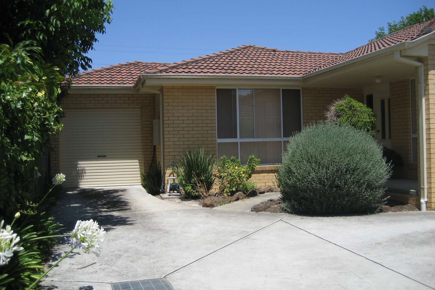 Main view of Homely unit listing, 2/26 Vermont Street, Glen Waverley VIC 3150