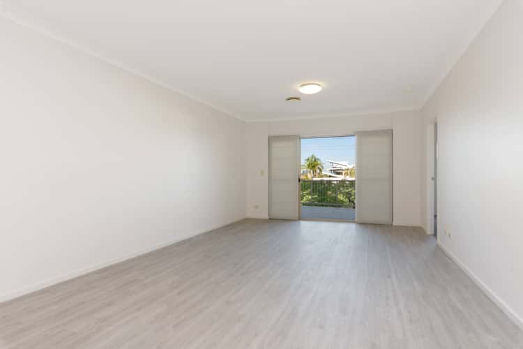 Second view of Homely apartment listing, 5/102 Racecourse Road, Ascot QLD 4007