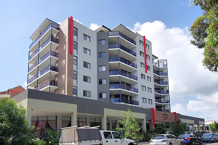 2/10-18 Robertson Street