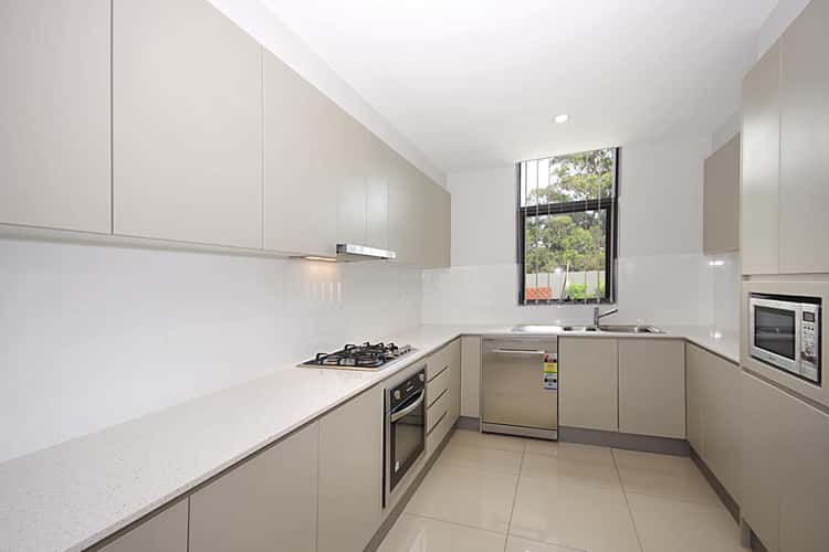 Third view of Homely house listing, 2/10-18 Robertson Street, Sutherland NSW 2232