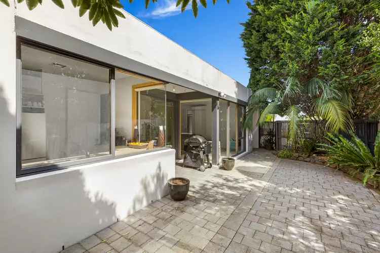 2/17 Gladstone Street, Sandringham VIC 3191