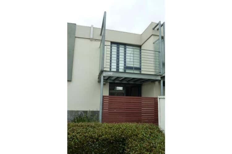 Main view of Homely townhouse listing, 3/1 Grandview Avenue, Maribyrnong VIC 3032