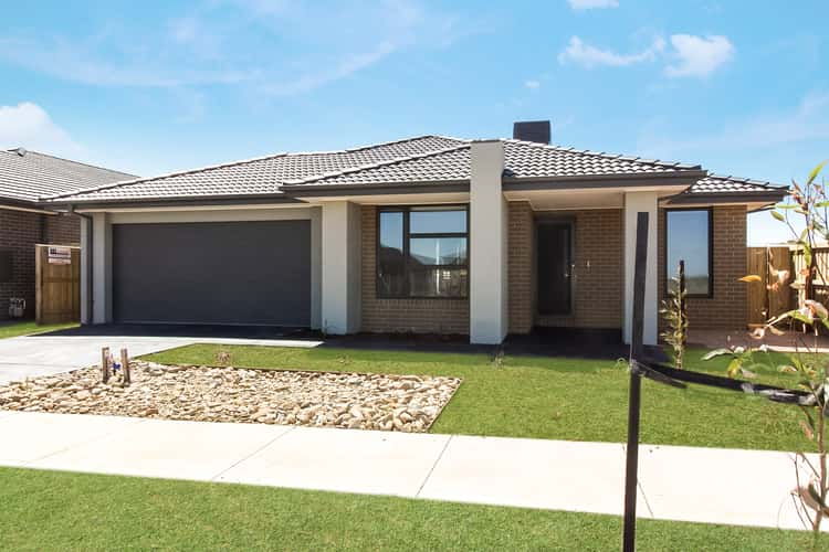 Main view of Homely house listing, 17 Coorong Walk, Werribee VIC 3030