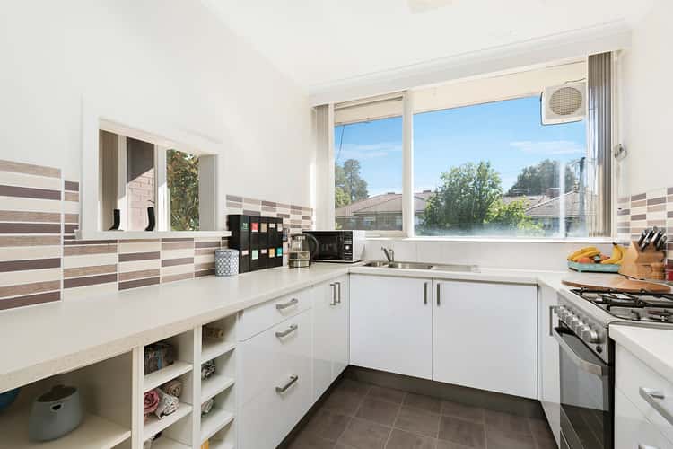 Third view of Homely apartment listing, 7/125 Locksley Road, Ivanhoe VIC 3079