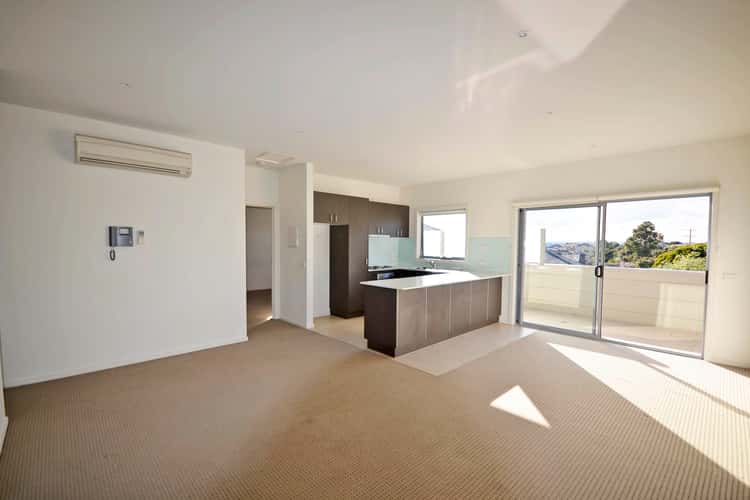 Main view of Homely apartment listing, 8/121 Manningham Road, Bulleen VIC 3105