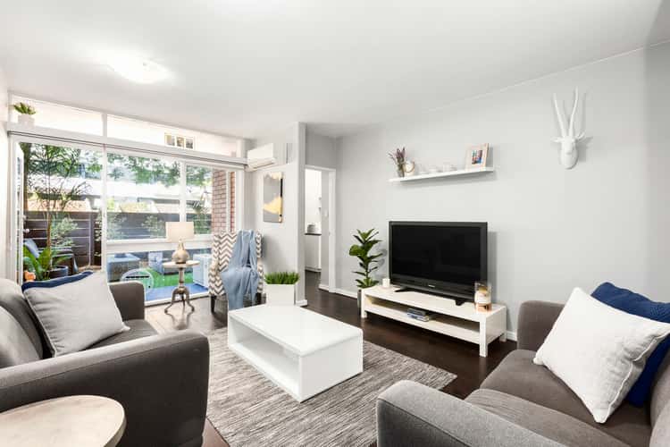 Main view of Homely apartment listing, 1/27 Ormond Road, Elwood VIC 3184