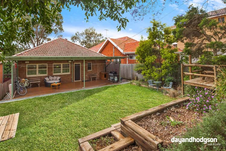 5 Earlwood Crescent, Bardwell Park NSW 2207