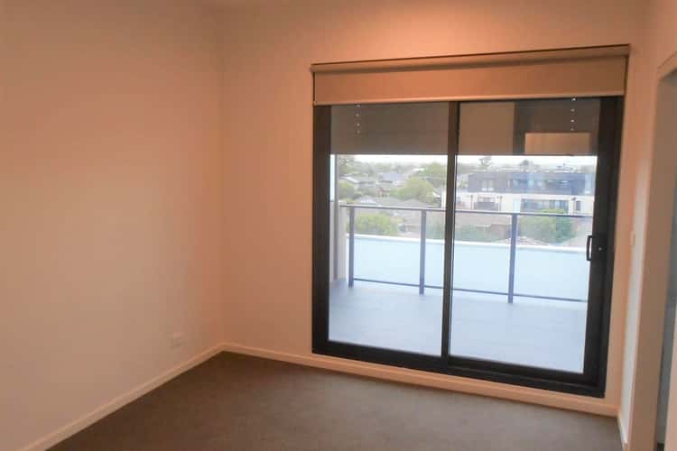 Fourth view of Homely apartment listing, 311/658 Centre Road, Bentleigh VIC 3204