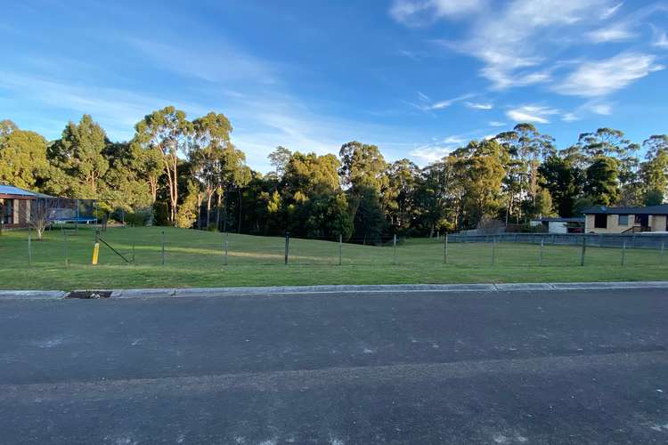 2A Henry Street, Somerset TAS 7322