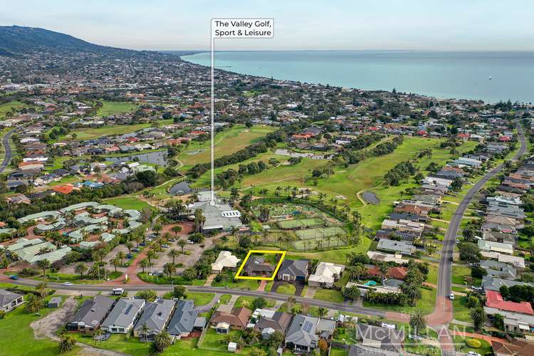 6 Country Club Drive, Safety Beach VIC 3936
